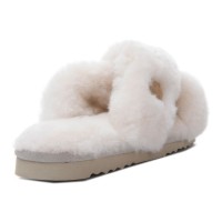 Canada Snow Edmonton Slippers Cross Women Sheepskin Slides Creme Slip on Shoes Women Slippers Slippers Flux Online